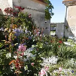 ベッド・アンド・ブレックファスト Chariaud, Near Aubeterre Sur Dronne