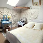 ベッド・アンド・ブレックファスト Chariaud, Near Aubeterre Sur Dronne Saint-Romain