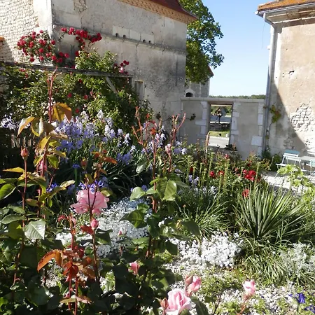 Bed & Breakfast Chariaud, Near Aubeterre Sur Dronne